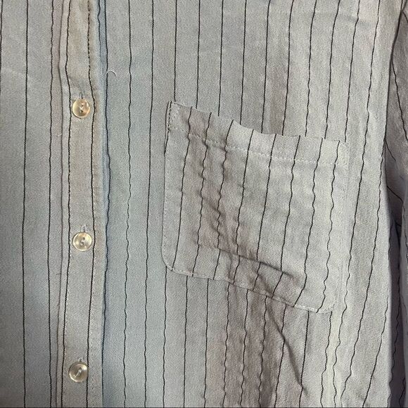 3 for $30! Umgee striped button shirt - Picture 3 of 13